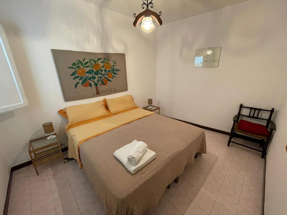 Cortile Via Sales 11 Apartment Erice Bagian luar foto